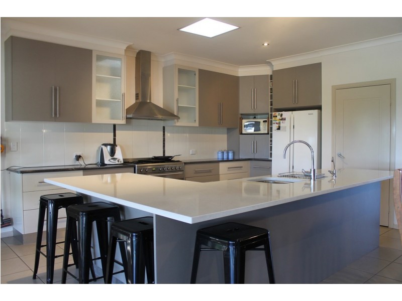 140 Sandalwood Avenue, Dalby QLD 4405