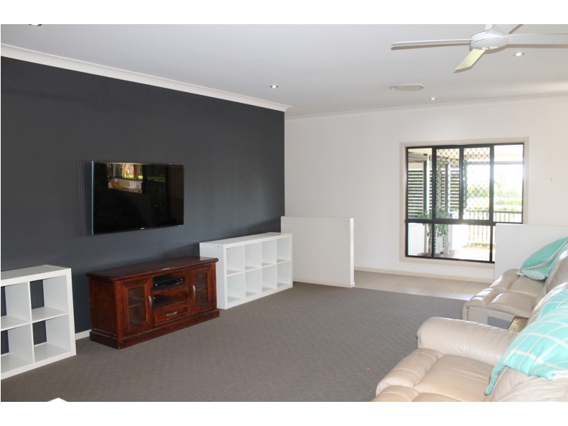 140 Sandalwood Avenue, Dalby QLD 4405