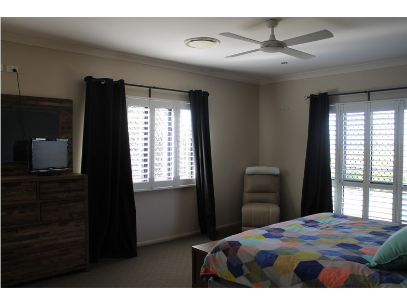 140 Sandalwood Avenue, Dalby QLD 4405