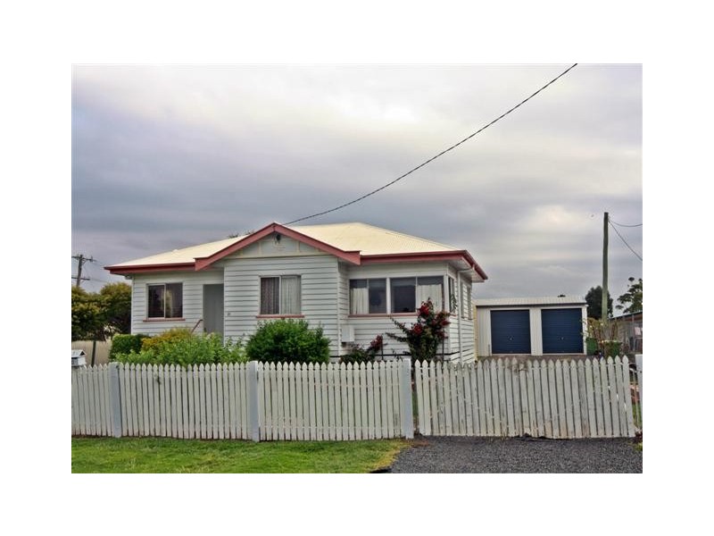 30 Etty Street, Dalby QLD 4405