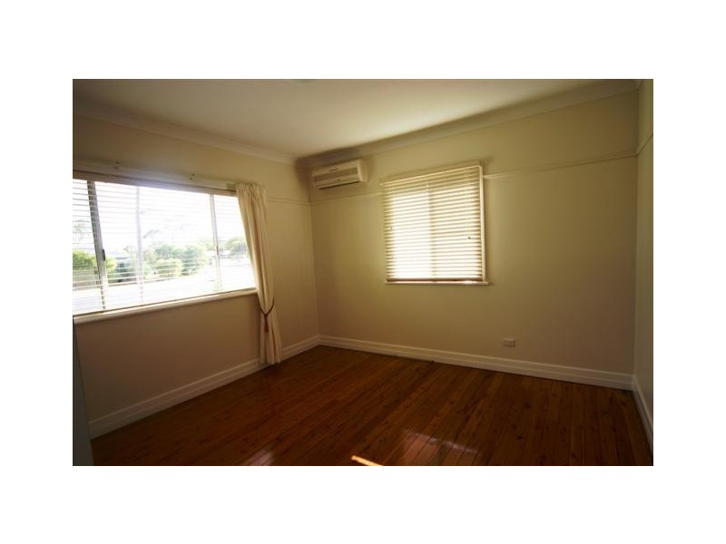 83  Edward Street, Dalby QLD 4405