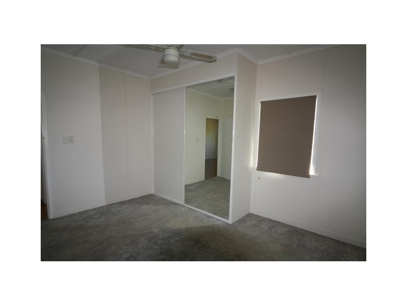 107  Edward Street, Dalby QLD 4405