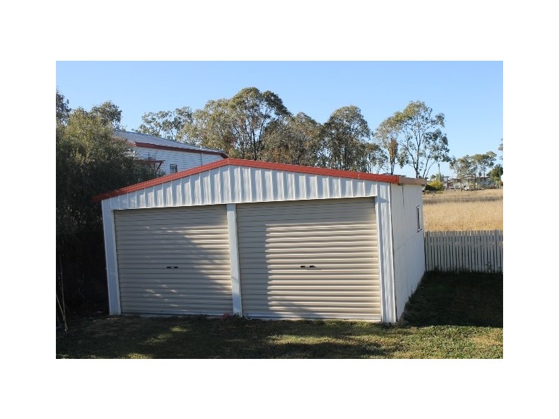 62 George Street, Jandowae QLD 4410