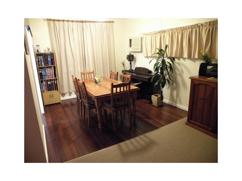 70 Palmer Street, Dalby QLD 4405