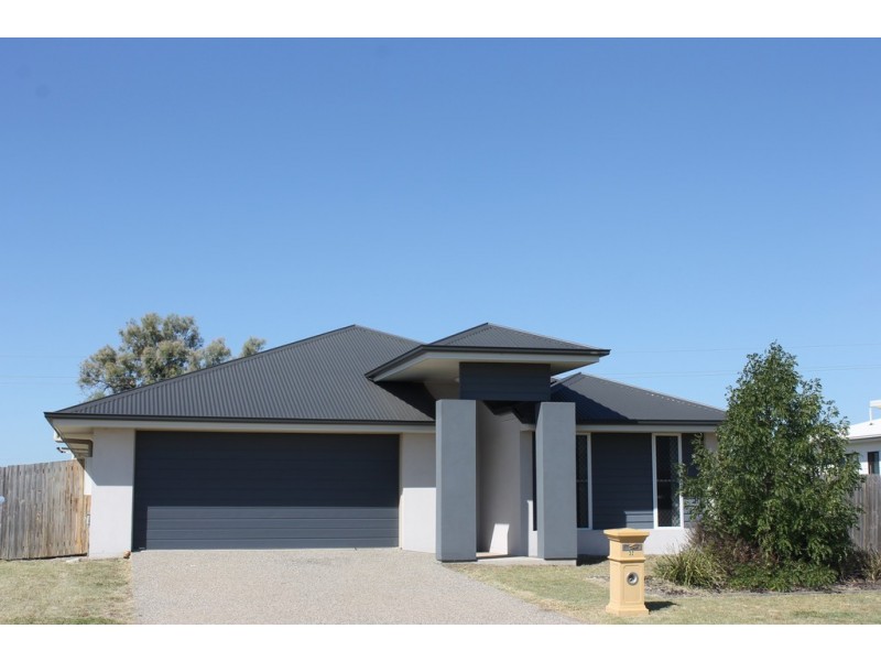 32 Gosden Drive, Dalby QLD 4405