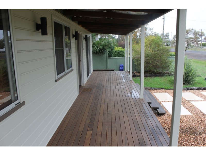 122 Pratten Street, Dalby QLD 4405