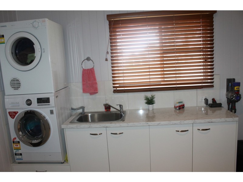 122 Pratten Street, Dalby QLD 4405