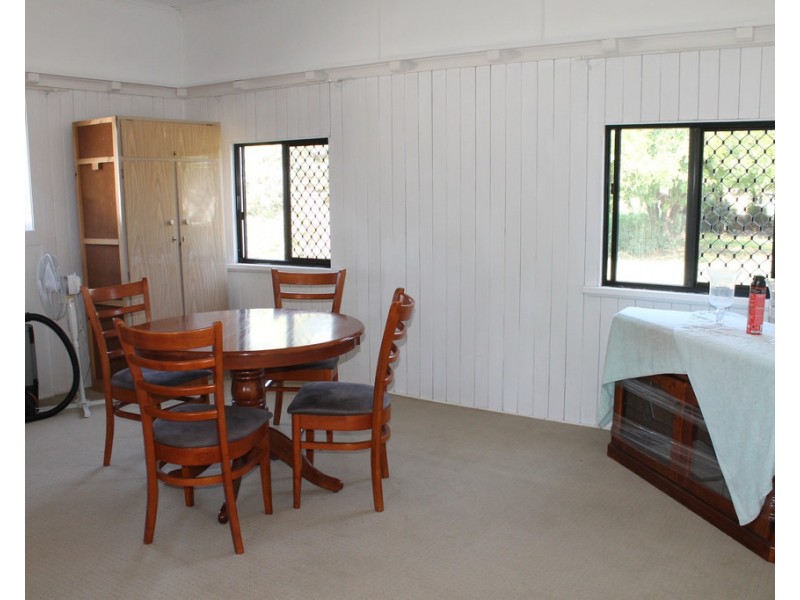 59 Nicholson Street, Dalby QLD 4405