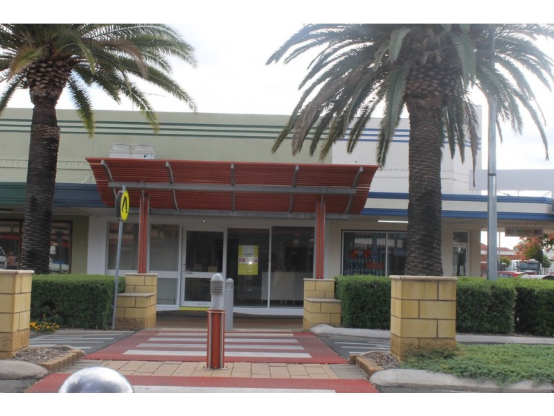 12 Cunningham Street, Dalby QLD 4405