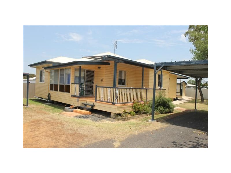 124 CONDAMINE STREET, Dalby QLD 4405
