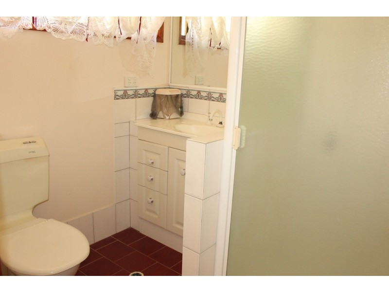 7 Delma Court, Dalby QLD 4405