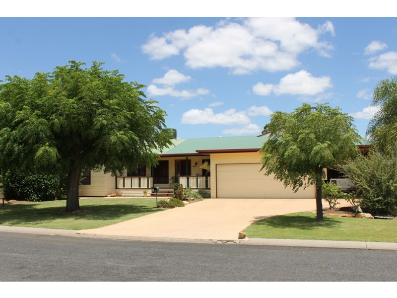 7 Delma Court, Dalby QLD 4405