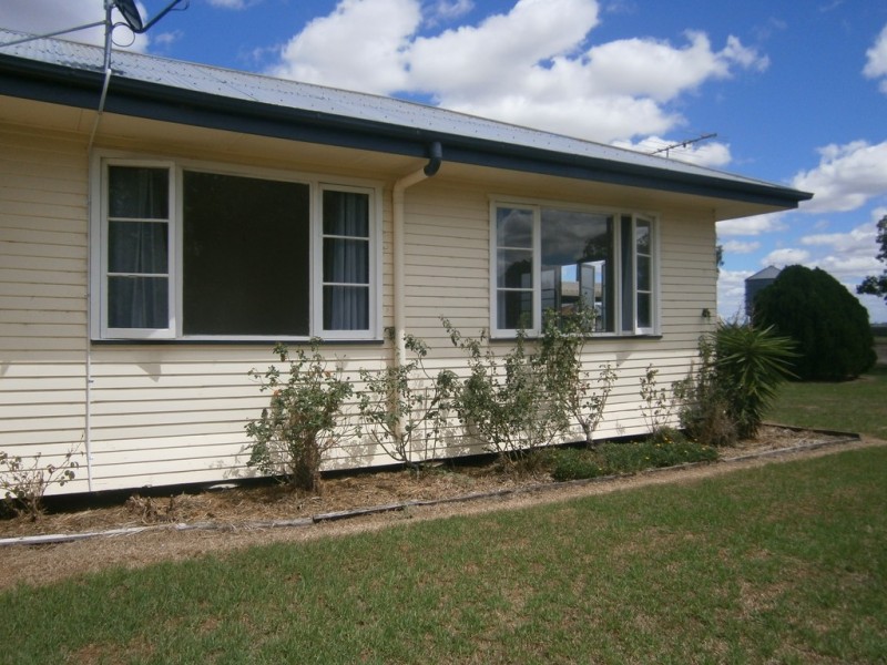 203 Williams Road, Dalby QLD 4405