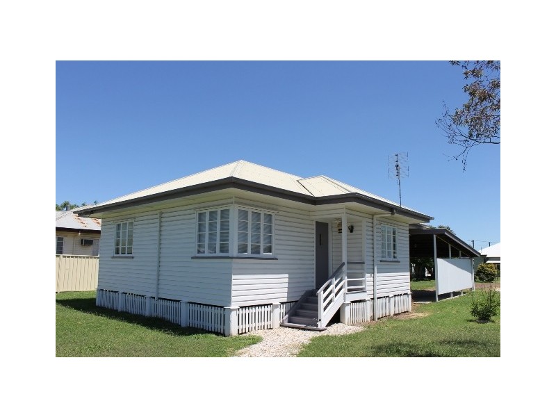 120  BUNYA STREET, Dalby QLD 4405