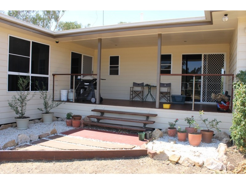5 Maranda Court, Dalby QLD 4405