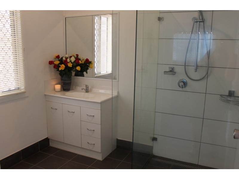 3B Besley Street, Dalby QLD 4405