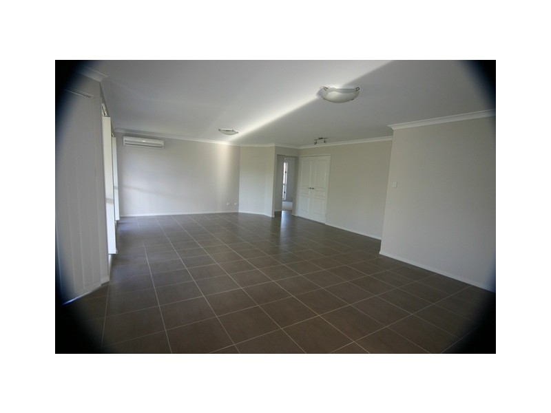 9 St Andrews Chase, Dalby QLD 4405
