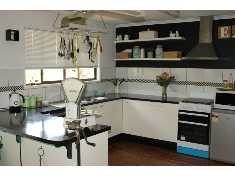 144 Pratten Street, Dalby QLD 4405