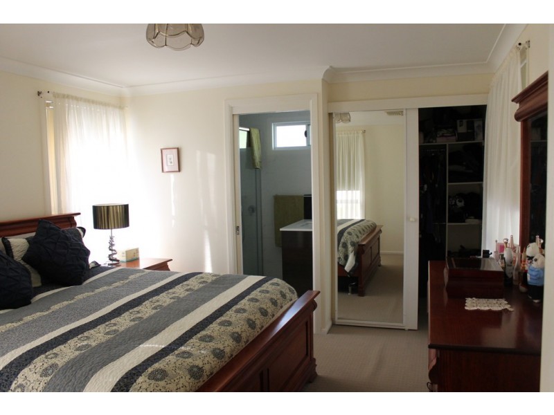 37 Spring Creek Drive, Dalby QLD 4405