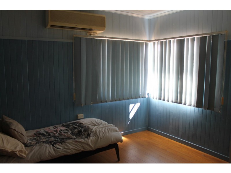 11 Etty Street, Dalby QLD 4405