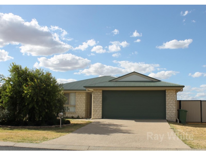 61 Diggers Drive, Dalby QLD 4405