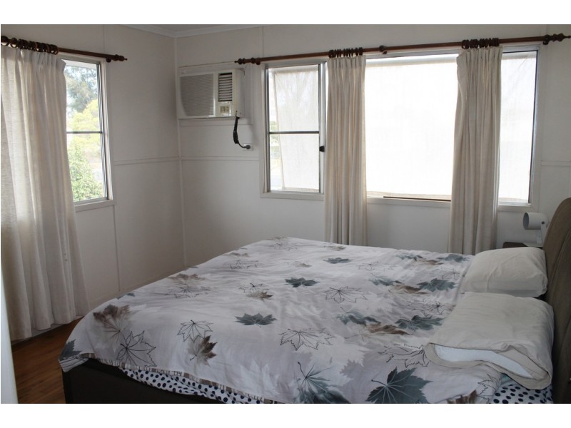 61 Palmer Street, Dalby QLD 4405