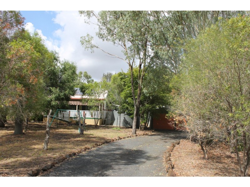 42 Chelldan Avenue, Dalby QLD 4405