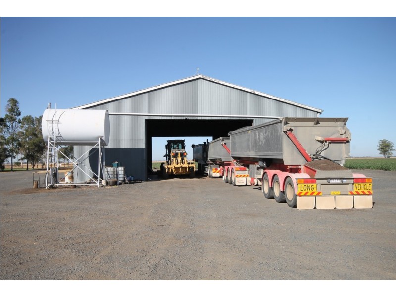 16860 Warrego Highway, Bowenville QLD 4404