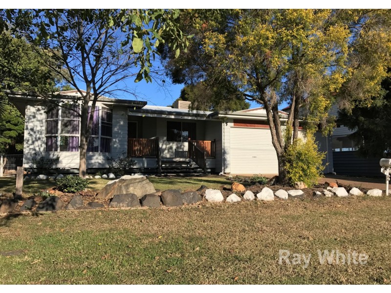 15 Orpen Street, Dalby QLD 4405