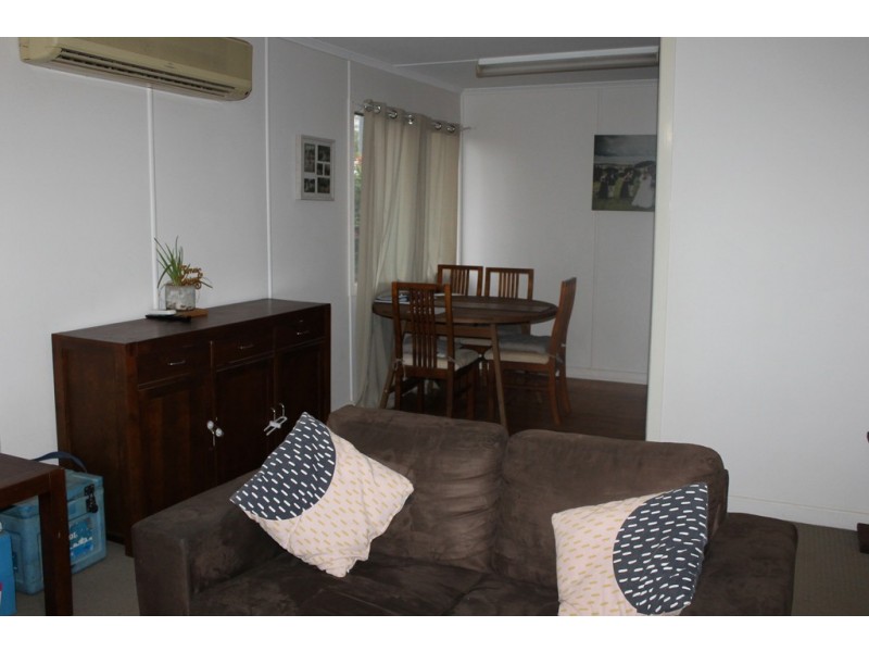 37 Geisel Street, Dalby QLD 4405
