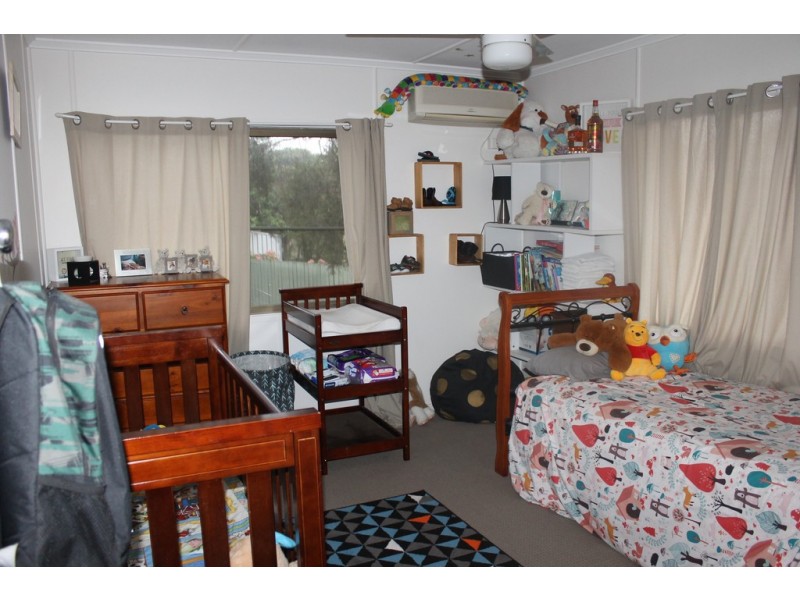 37 Geisel Street, Dalby QLD 4405