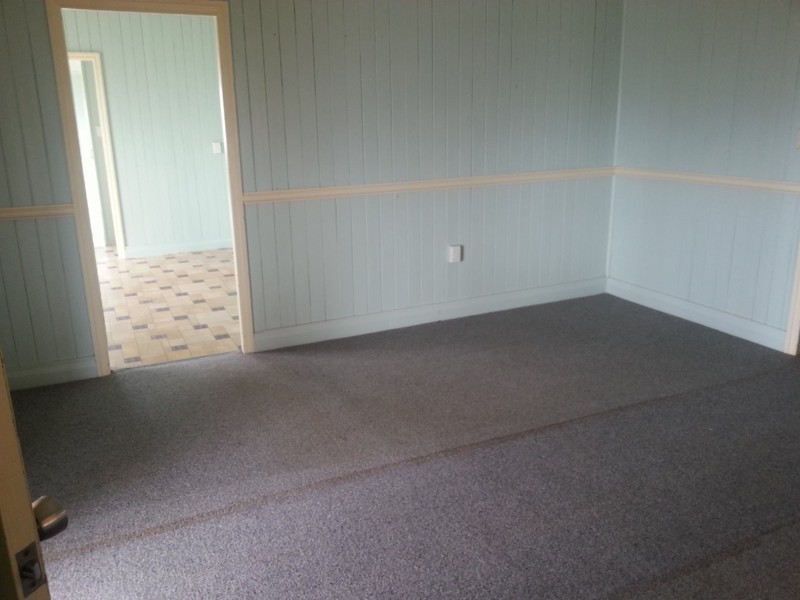 22059 Warrego Hwy, Warra QLD 4411