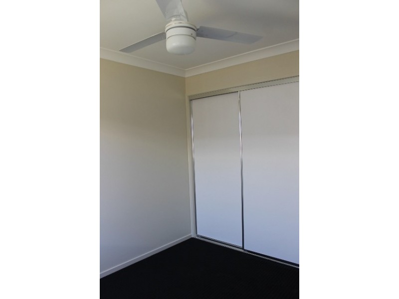 42  GOSDEN DRIVE, Dalby QLD 4405