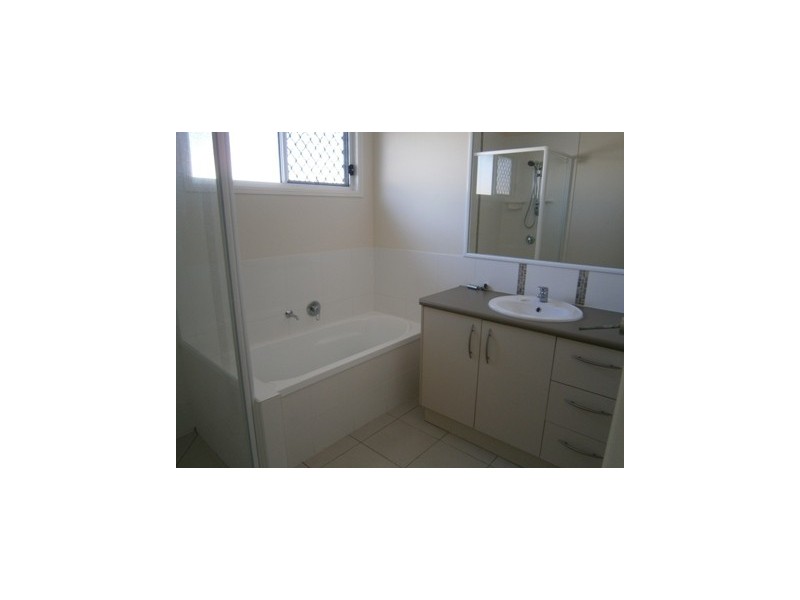 2/144  CONDAMINE STREET, Dalby QLD 4405