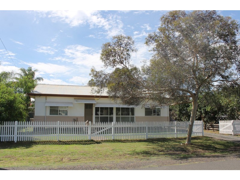 23 Knox Street, Dalby QLD 4405