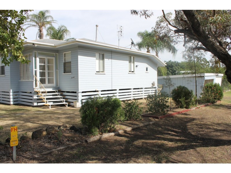 70 Arthur Street, Dalby QLD 4405