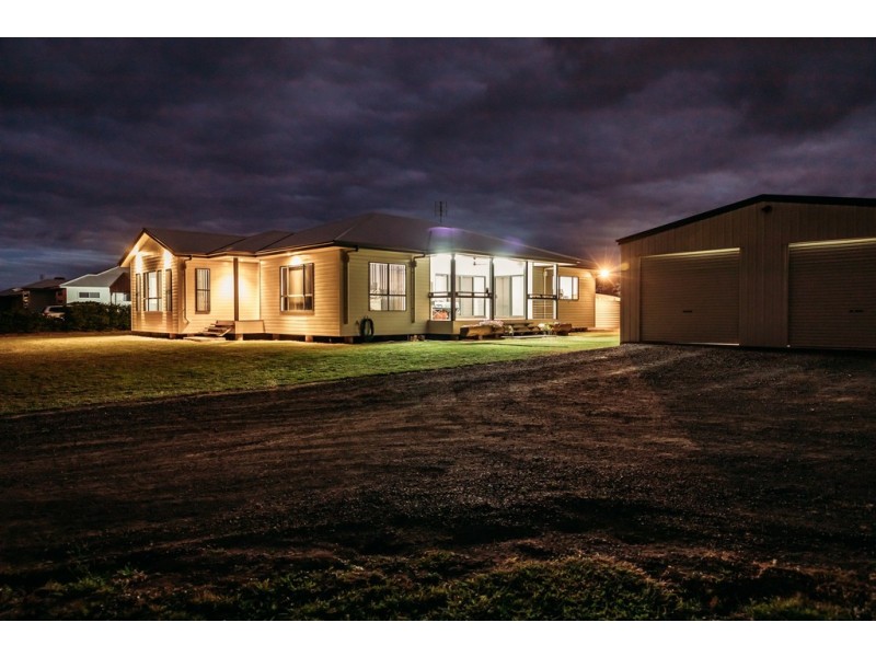 43 Solitaire Court, Dalby QLD 4405