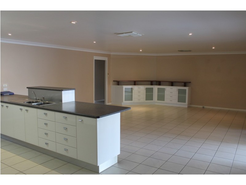 16 Jacaranda Court, Dalby QLD 4405
