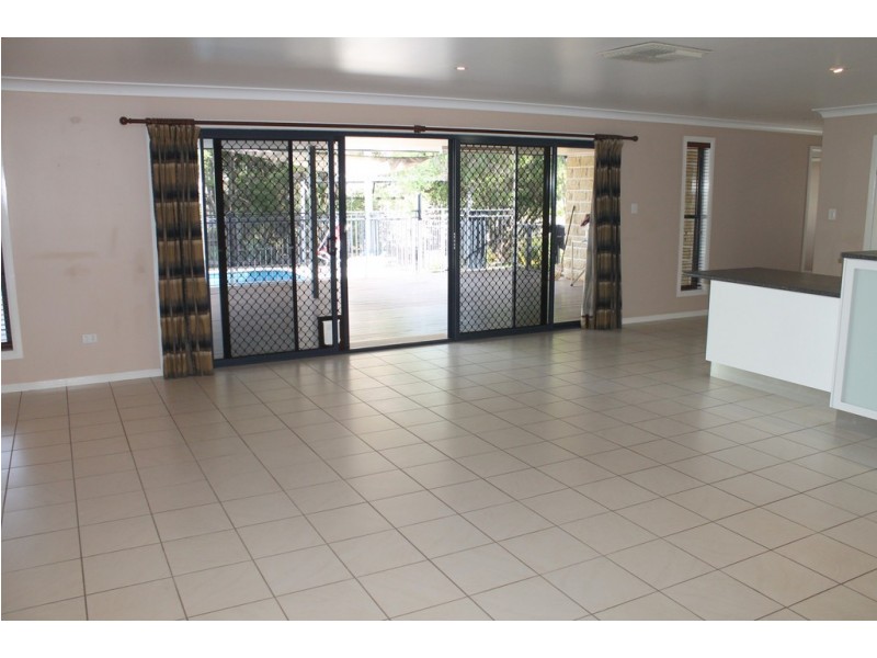 16 Jacaranda Court, Dalby QLD 4405