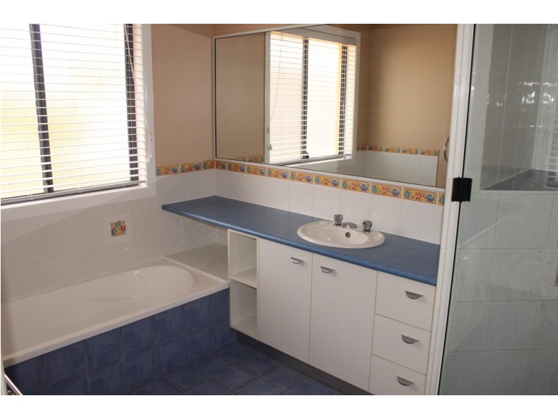 16 Jacaranda Court, Dalby QLD 4405