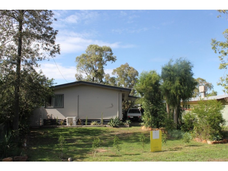 37 Geisel Street, Dalby QLD 4405