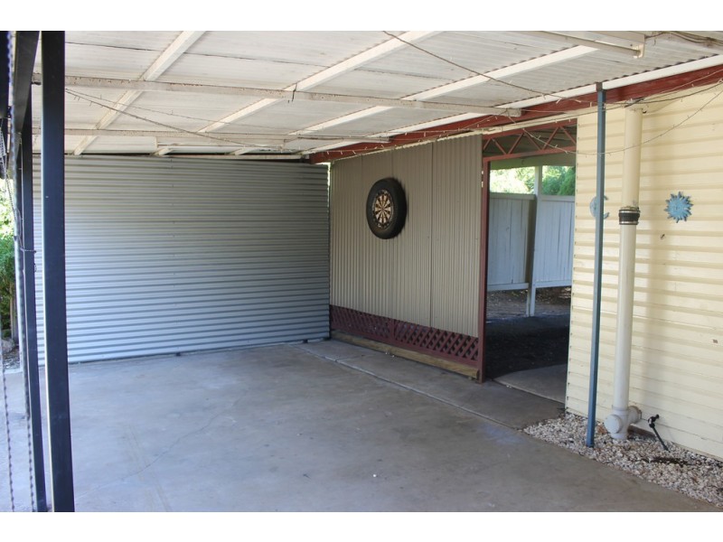 83 Bunya Street, Dalby QLD 4405