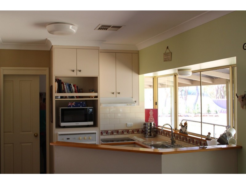 18 Chelldan Avenue, Dalby QLD 4405