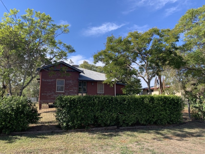 5 McQueen Street, Dalby QLD 4405