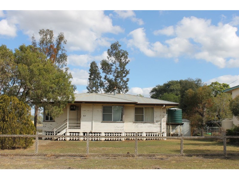 72 Palmer Street, Dalby QLD 4405