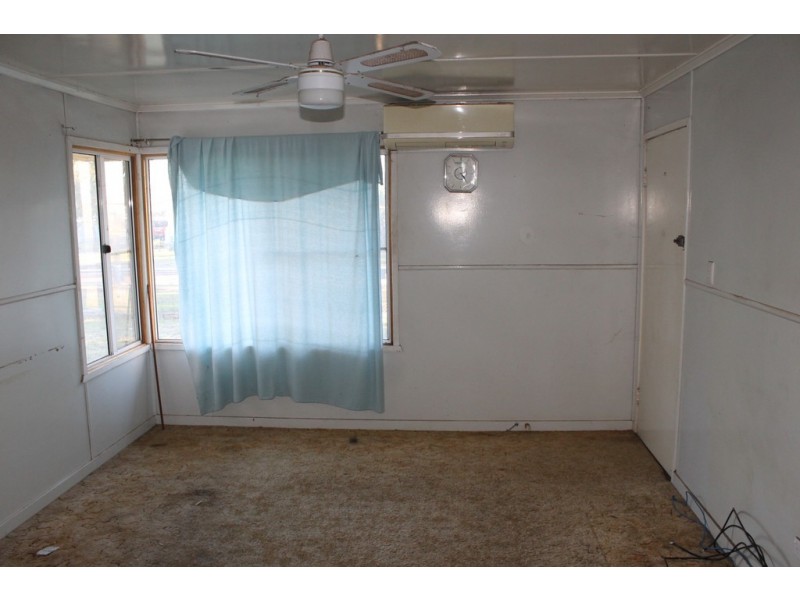 72 Palmer Street, Dalby QLD 4405