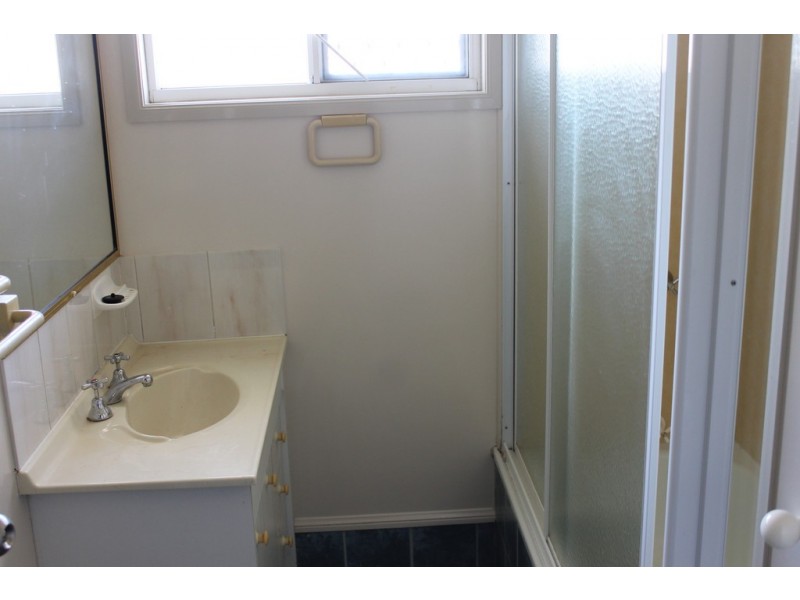 12 College Cres, Dalby QLD 4405