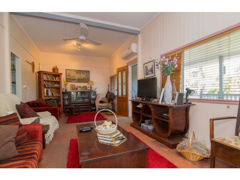 181 Cunningham Street, Dalby QLD 4405