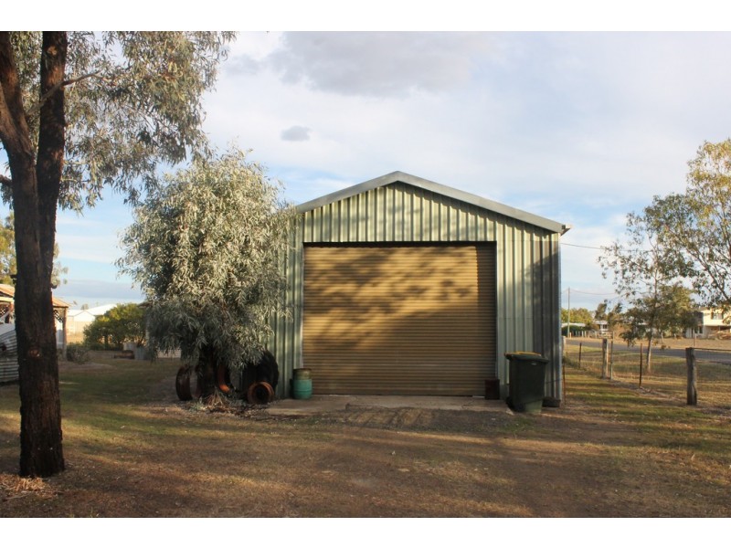 234 Blaxland Road, Dalby QLD 4405