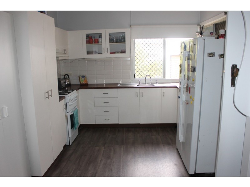 6 Palmer Street, Dalby QLD 4405